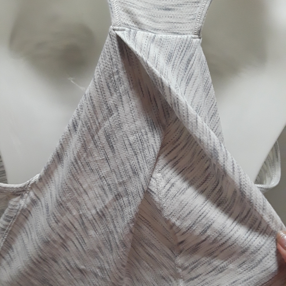 Lululemon Womens Racer Back Tank Top Heather Grey - Picture 7 of 7